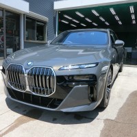 BMW  i7     PaintProtectionFilmのサムネイル